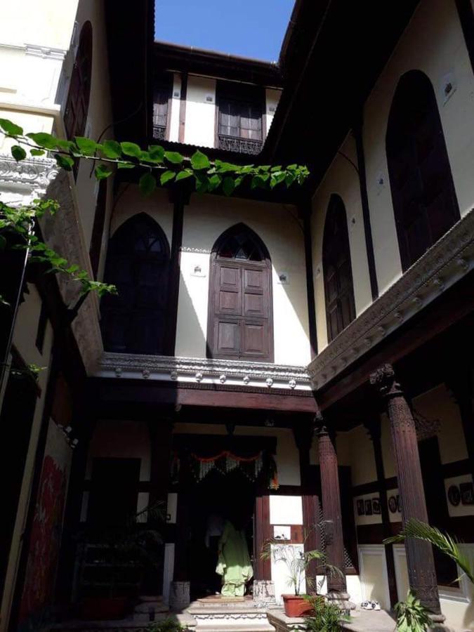 Deewanji Ni Haveli Bed and Breakfast Ahmedabad Eksteriør billede